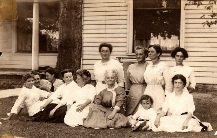 Burlington - Old Postcards And Photos - Ladies Aid Society